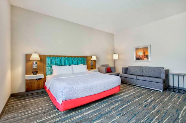 Images Hampton Inn Cortland