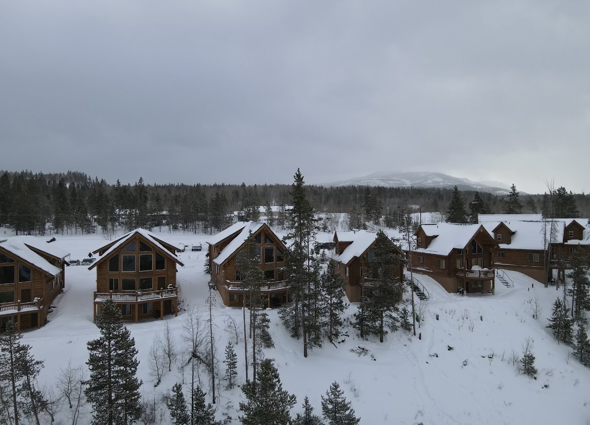 The Cabins at Bear River Lodge Image