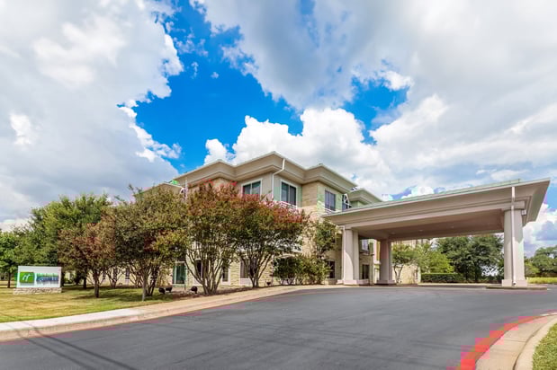 Images Holiday Inn Express & Suites Austin SW - Sunset Valley by IHG