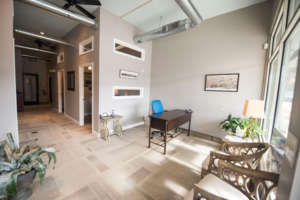 Images GreyBeard Realty