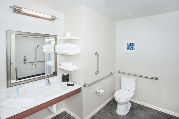 Images Hampton Inn & Suites LAX El Segundo