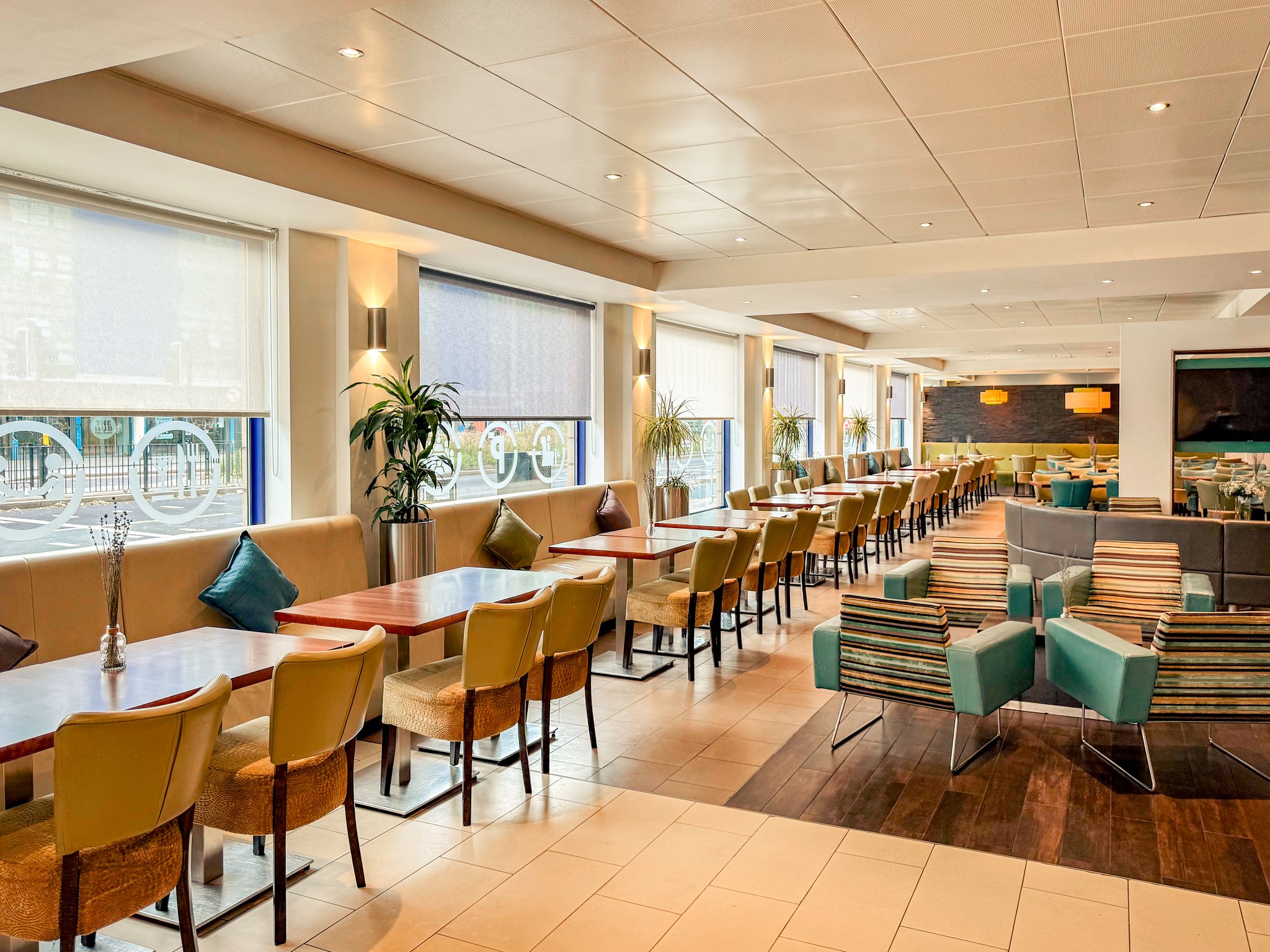 Images Holiday Inn Express London - Stratford by IHG