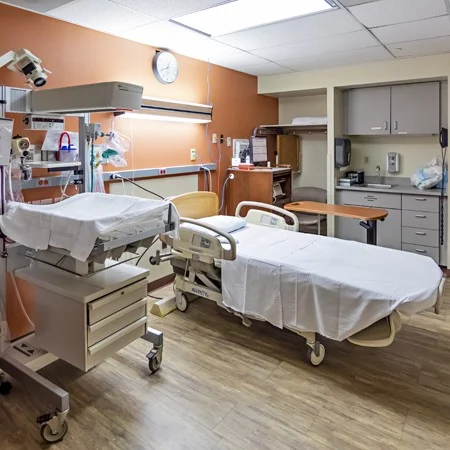 Images Lehigh Valley Hospital–Pocono