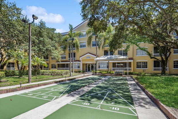 Images Five Star Premier Residences of Plantation