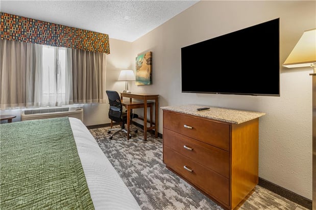 Images Best Western Ambassador Inn & Suites