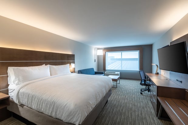 Images Holiday Inn Express & Suites Gainesville - Lake Lanier Area by IHG