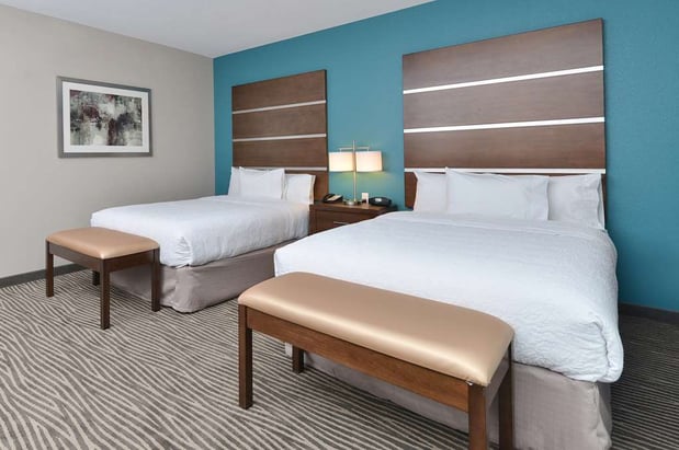 Images Hampton Inn & Suites Des Moines Downtown