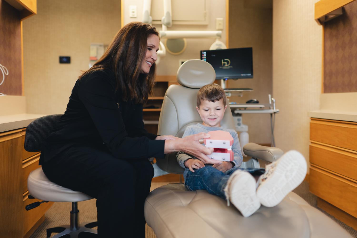 Hill Avenue Dental Image