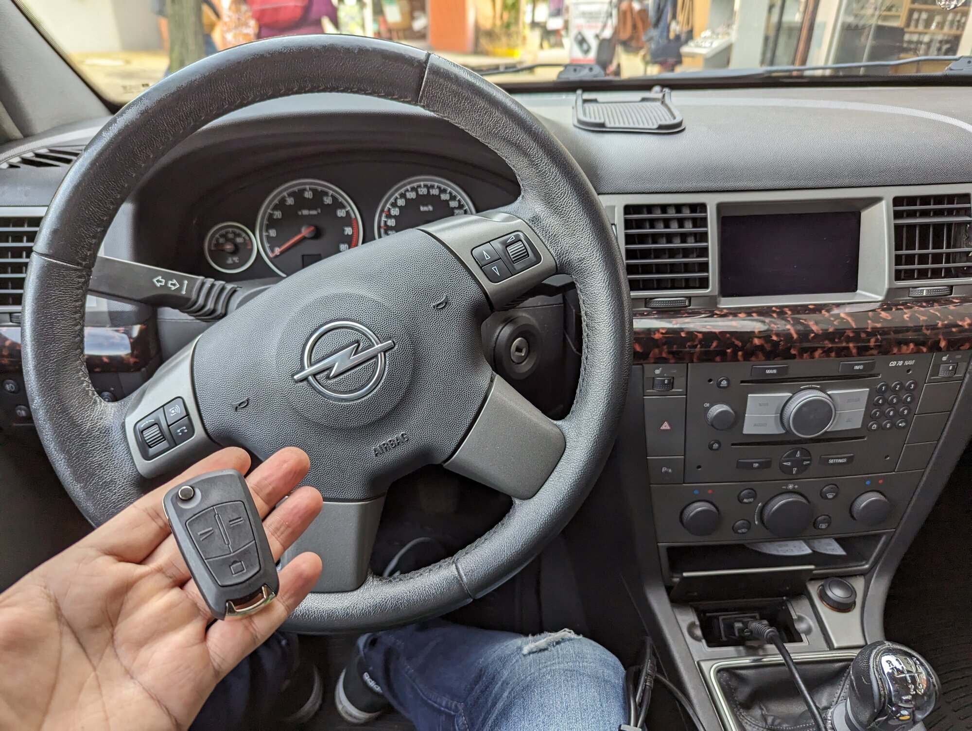 Shoes & Keys by ESki, Hauptstraße 55 in Erlangen