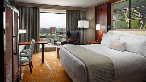 Images Omni Louisville Hotel
