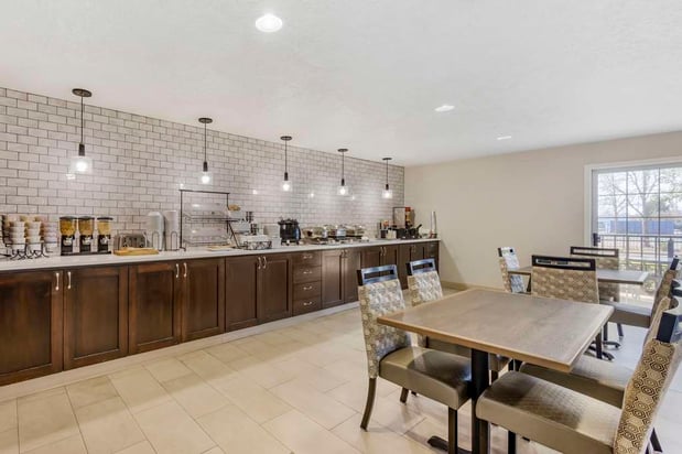 Images Best Western Plus Grand Manor Inn