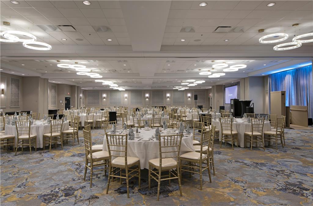 Images DoubleTree by Hilton Hotel West Edmonton