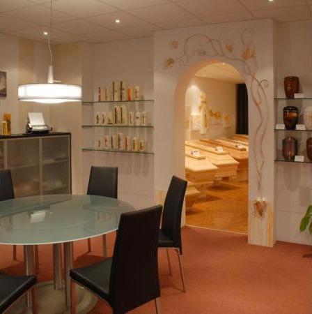 Bestattung Othmar Lechner - TrauerHilfe, Kirchgasse 3 in Jenbach