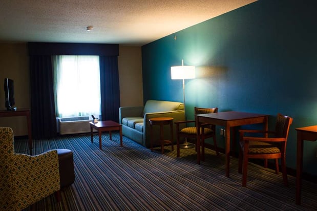 Images Best Western Plus Menomonie Inn & Suites