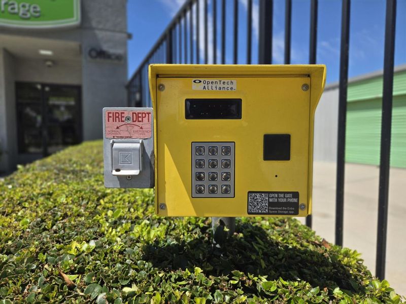 Keypad - Extra Space Storage at 2801 Thornton Ave, Burbank, CA 91504