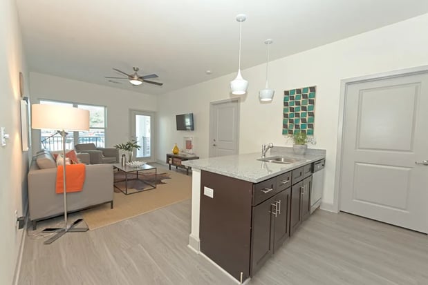 Images Midtown Sam Houston Apartments