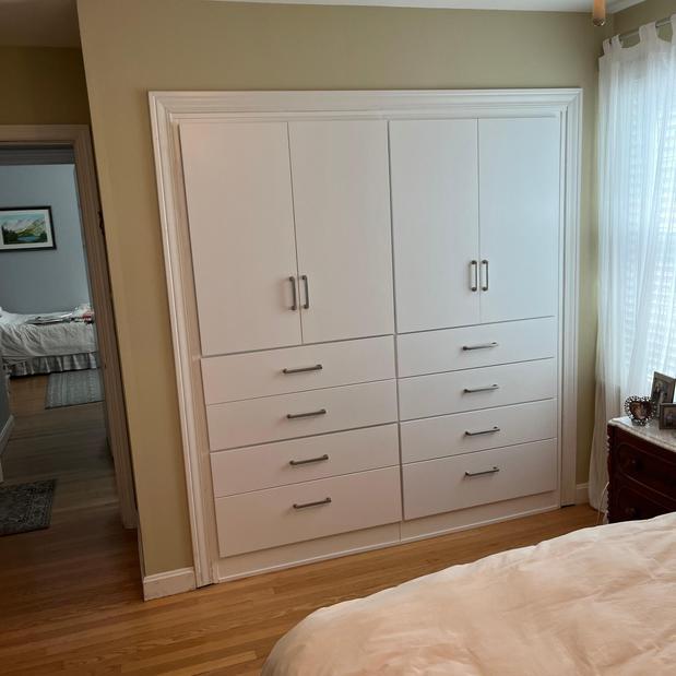 Images Creative Custom Cabinet & Bookcase LLC
