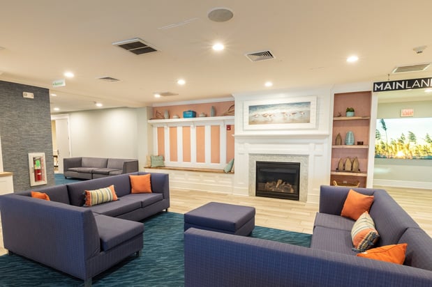 Images Holiday Inn Manahawkin/Long Beach Island by IHG