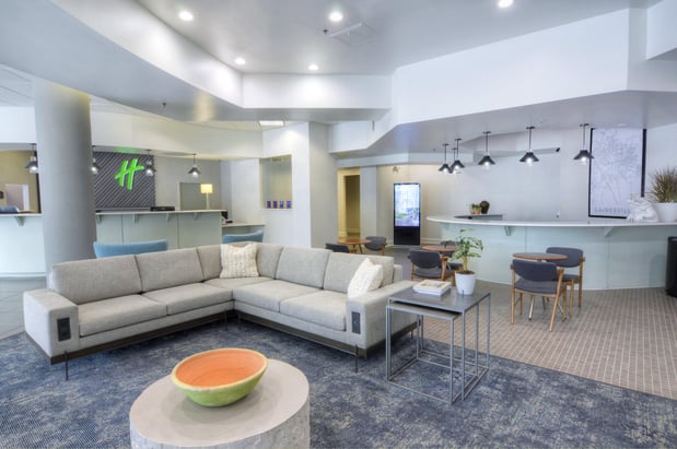 Images Holiday Inn Gainesville-University Ctr by IHG