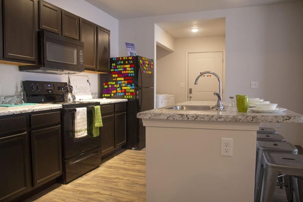 Images The Annex of Warrensburg