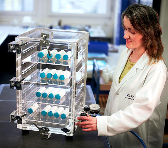 Ganahl AG für Hohlkörpertechnik, Isenrietstrasse 22 in Mönchaltorf