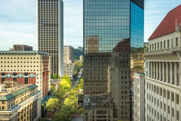 Images The Duniway Portland, a Hilton Hotel