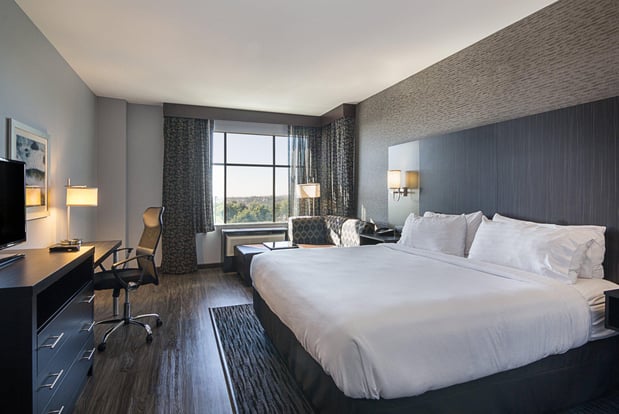 Images Holiday Inn & Suites Silicon Valley - Milpitas by IHG