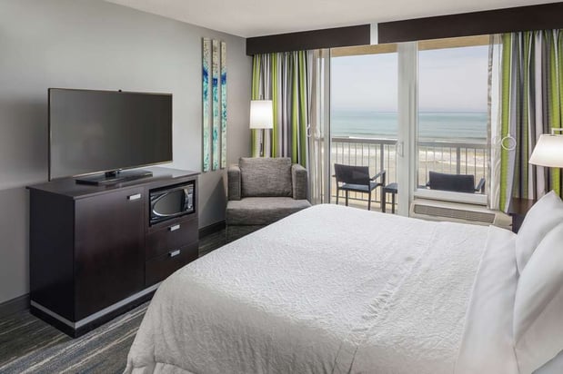 Images Hampton Inn Daytona Beach/Beachfront