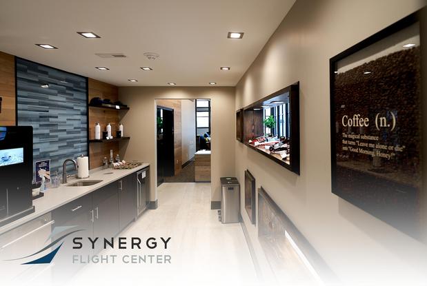 Images Synergy Flight Center