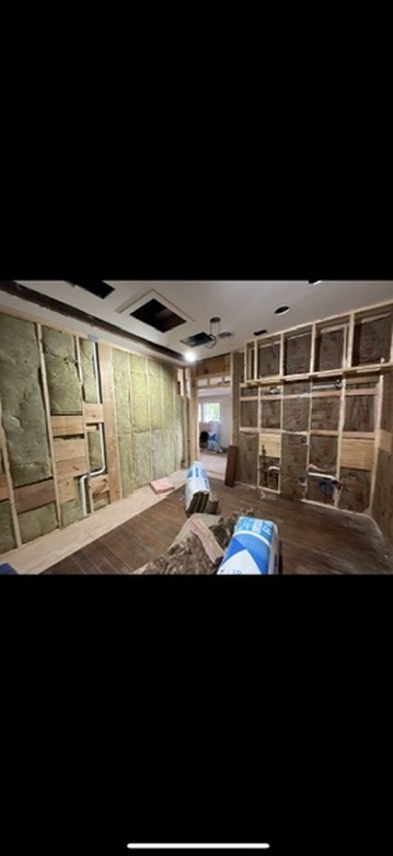 Seeker Construction Image