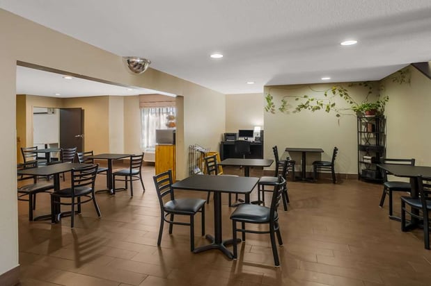 Images SureStay Plus by Best Western Mesa Superstition Springs