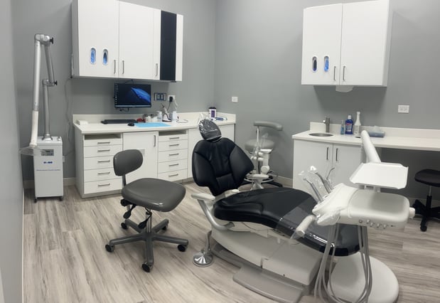 Images Glenlake Dental Care