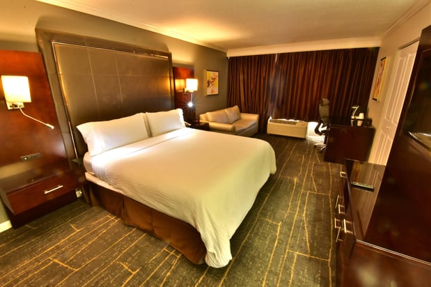 Images Holiday Inn Orlando East - Ucf Area by IHG