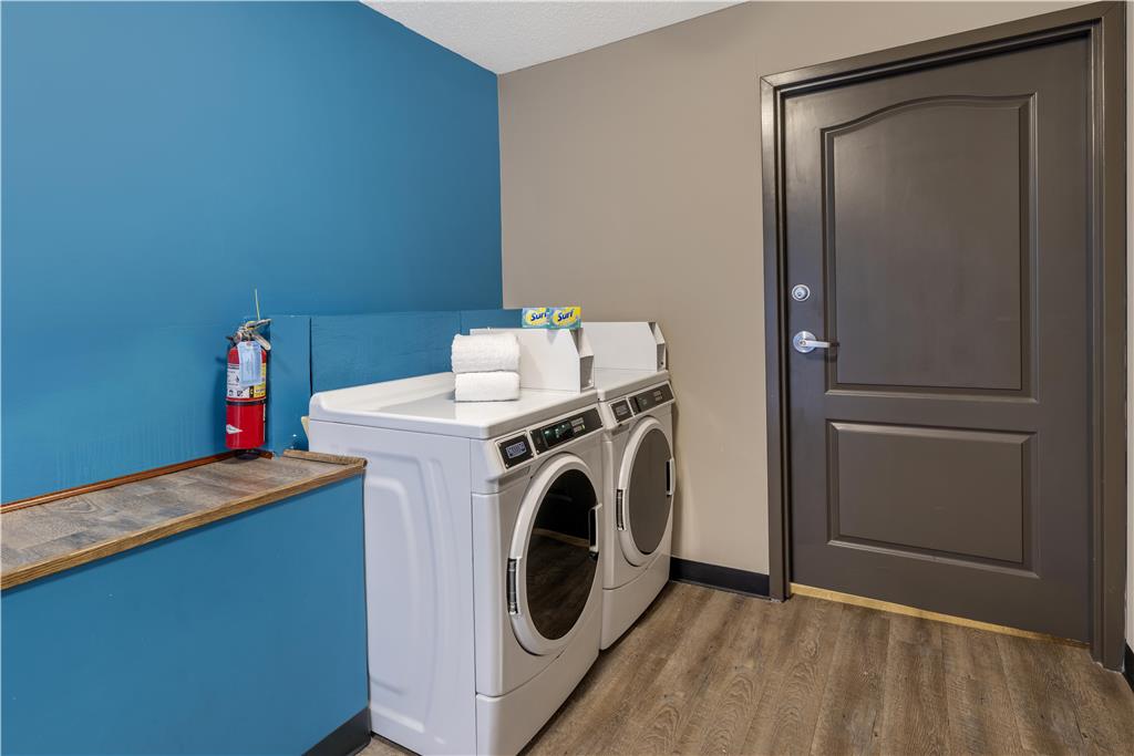 BW Plus Lees Summit Laundry