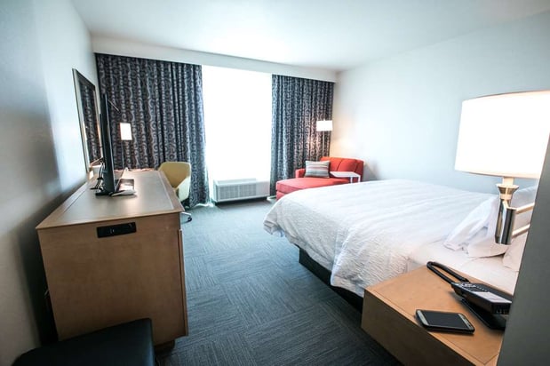 Images Hampton Inn & Suites Tempe/Phoenix Airport