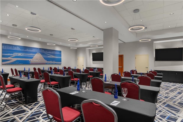 Images Embassy Suites by Hilton Boston at Logan Airport