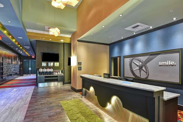Images Hampton Inn & Suites Raleigh/Crabtree Valley