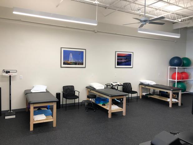 Images Vista Physical Therapy - Dallas, White Rock
