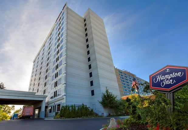 Images Hampton Inn NY-JFK