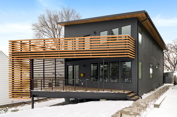 Images Lakes Area Realty