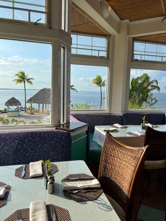 Images Gus' Grille - Reefhouse Resort & Marina