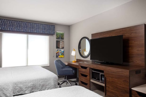 Images Hampton Inn by Hilton Green Bay Stadium