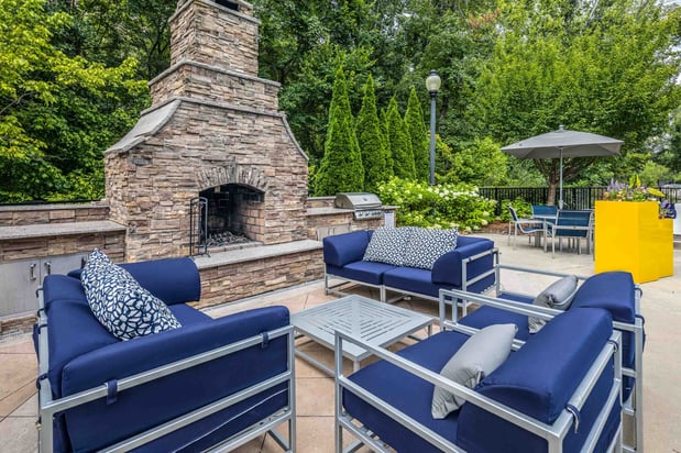 Images The District | Luxury Apartment Homes