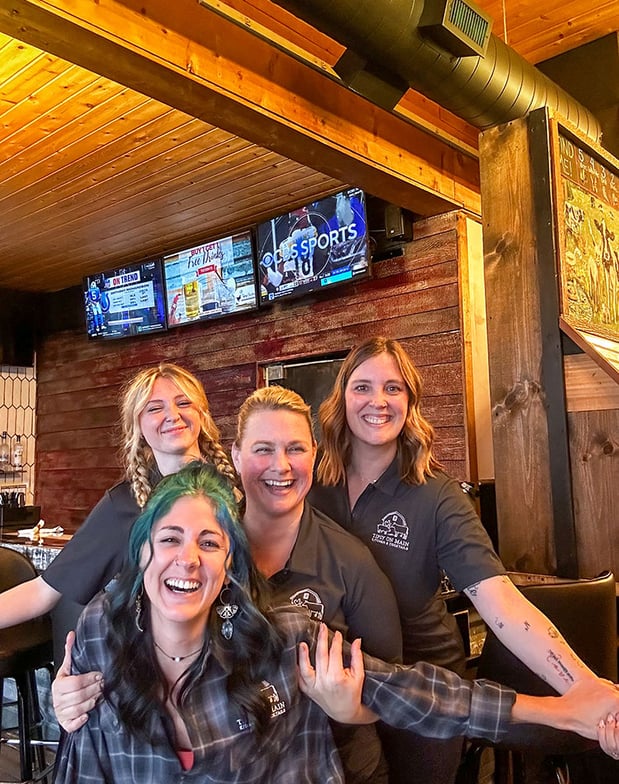 Images Tipsy on Main Kitchen & Cocktails