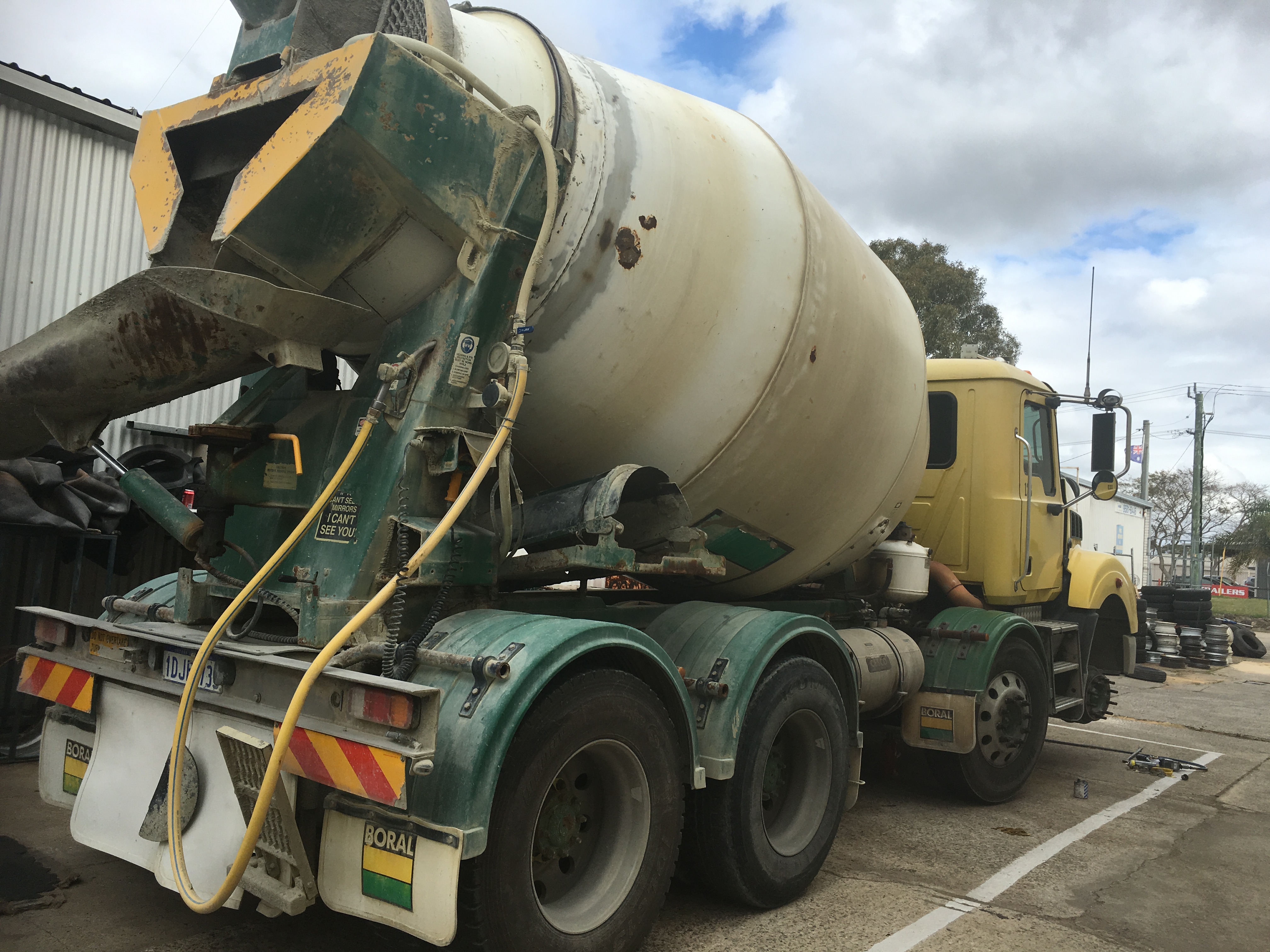 Images Peel Tyre Service