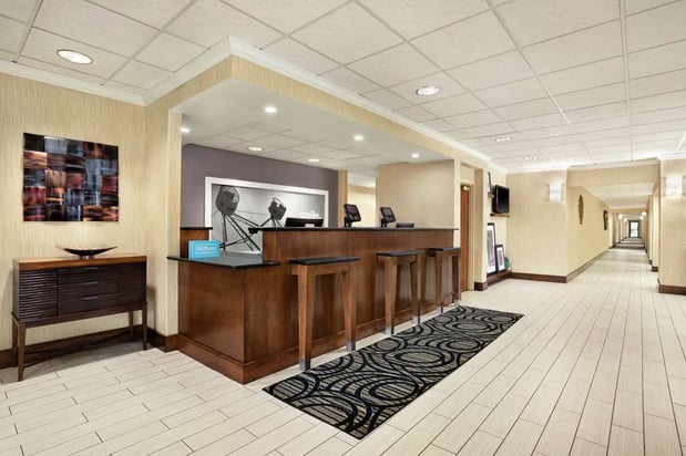 Images Hampton Inn Richmond-North/Ashland