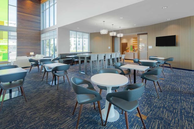 Images Hampton Inn & Suites San Diego Airport Liberty Station