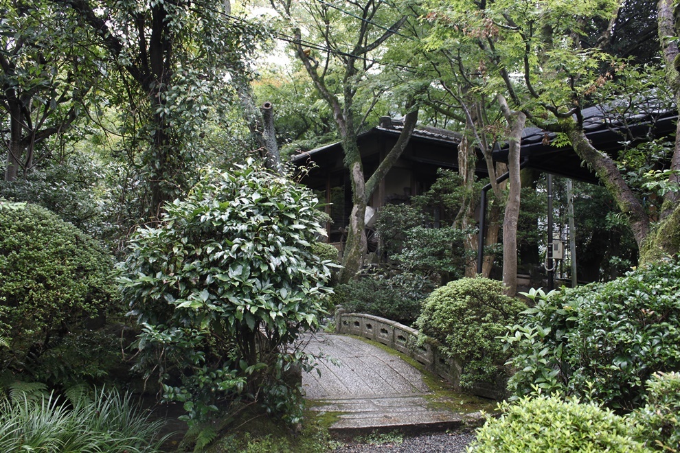 Images 逢坂山かねよ 本店