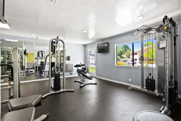 Images River Oaks Apartment Homes