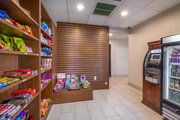 Images Holiday Inn Express & Suites Phoenix Airport by IHG